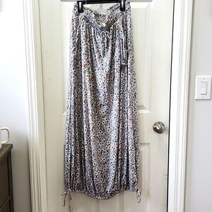 Womens floral maxi skirt